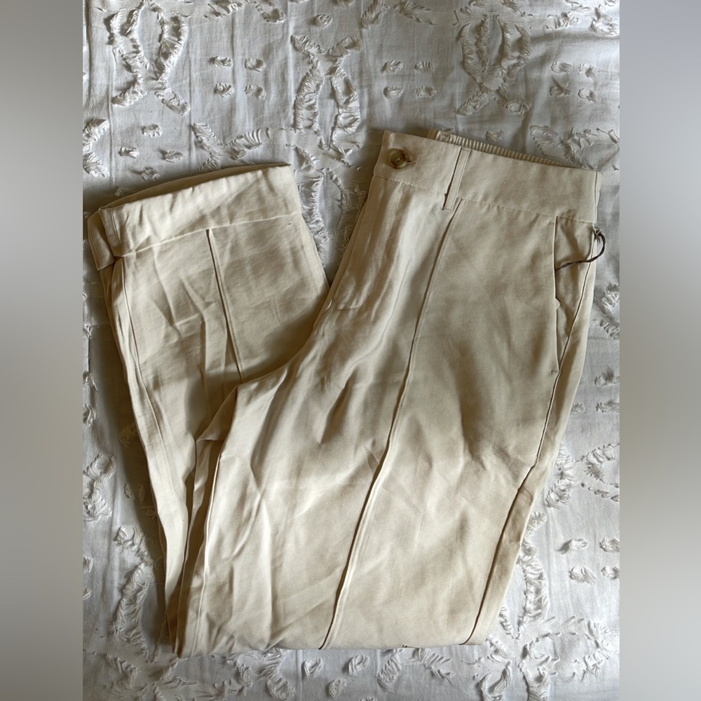 Business casual pant/slacks